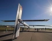 Il Solar Impulse ha unala grande (64 metri) come quella di un Airbus intercontinentale A-340