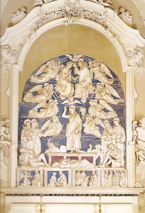 Uno dei capolavori di Andrea della Robbia nella basilica di San Bernardino allAquila.
