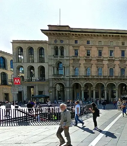 El ayuntamiento de Milán busca inversionistas para un hotel frente al Duomo