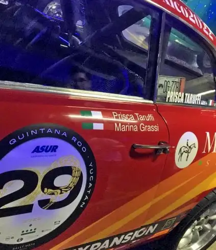 Es italiana la única tripulación femenina del Rally Maya de México