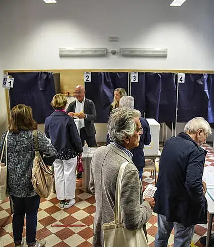 Elezioni in Italia: primi exit poll