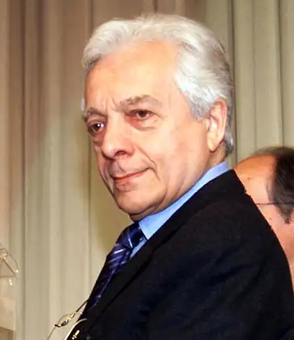 È morto Franco Migliacci, autore del testo di “Volare” / Foto: ANSA