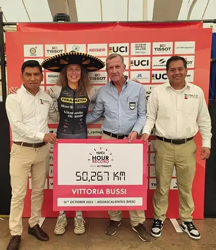Messico, l'italiana Vittoria Bussi è la ciclista più veloce del mondo / Foto: Luca Riceputi su Instagram