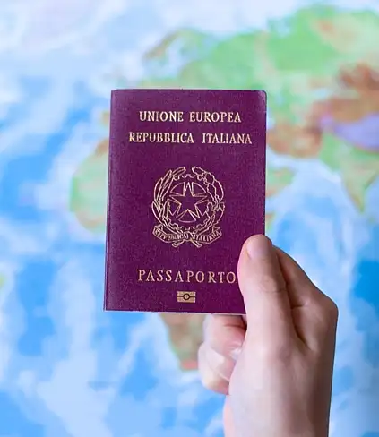 Il passaporto italiano al 3º posto tra i più accettati al mondo / Foto: freepik.es