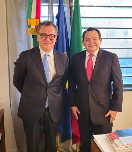 Il governatore eletto dello Yucatan ha incontrato l'ambasciatore Modiano / Foto: Quadratín Yucatán