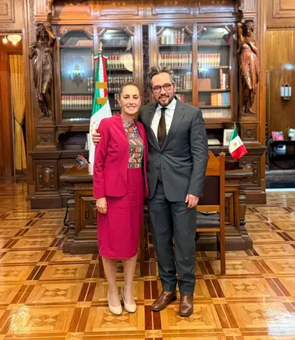 REC 2026, Sheinbaum incontra l'ambasciatore del Messico in Italia / Foto: X @genarolozano