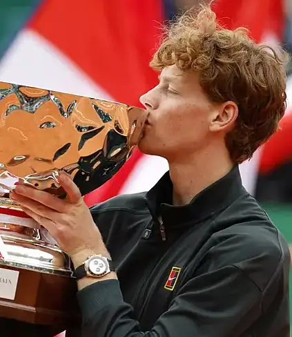 Sinner trionfa a Monte Carlo, batte Alcaraz e torna numero 1 / Foto: © ANSA/EPA