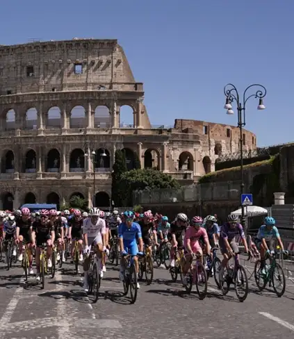 In partenza il Giro d'Italia 2026, la gara sarà visibile dal Messico / Foto: Giro d'Italia / Lapresse